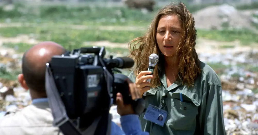 Il giornalismo contro il male del mondo: sapete qual &egrave; la verit&agrave; su Ilaria Alpi, uccisa per un&rsquo;inchiesta? Dalla pista del traffico di armi al silenzio dell&rsquo;Onu. Ecco come si muore (e non si dovrebbe) per la libert&agrave; di informazione&hellip; 