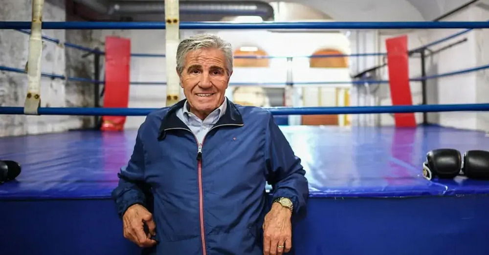 Morto Nino Benvenuti, Clemente Russo: &ldquo;Era la boxe. A 85 anni saliva ancora sul ring come un ballerino&rdquo;. Giovanni De Carolis: &ldquo;Idolo per tutti noi&rdquo;. Medaglia d&rsquo;oro alle Olimpiadi di Roma e campione del mondo di pugilato, ecco chi era