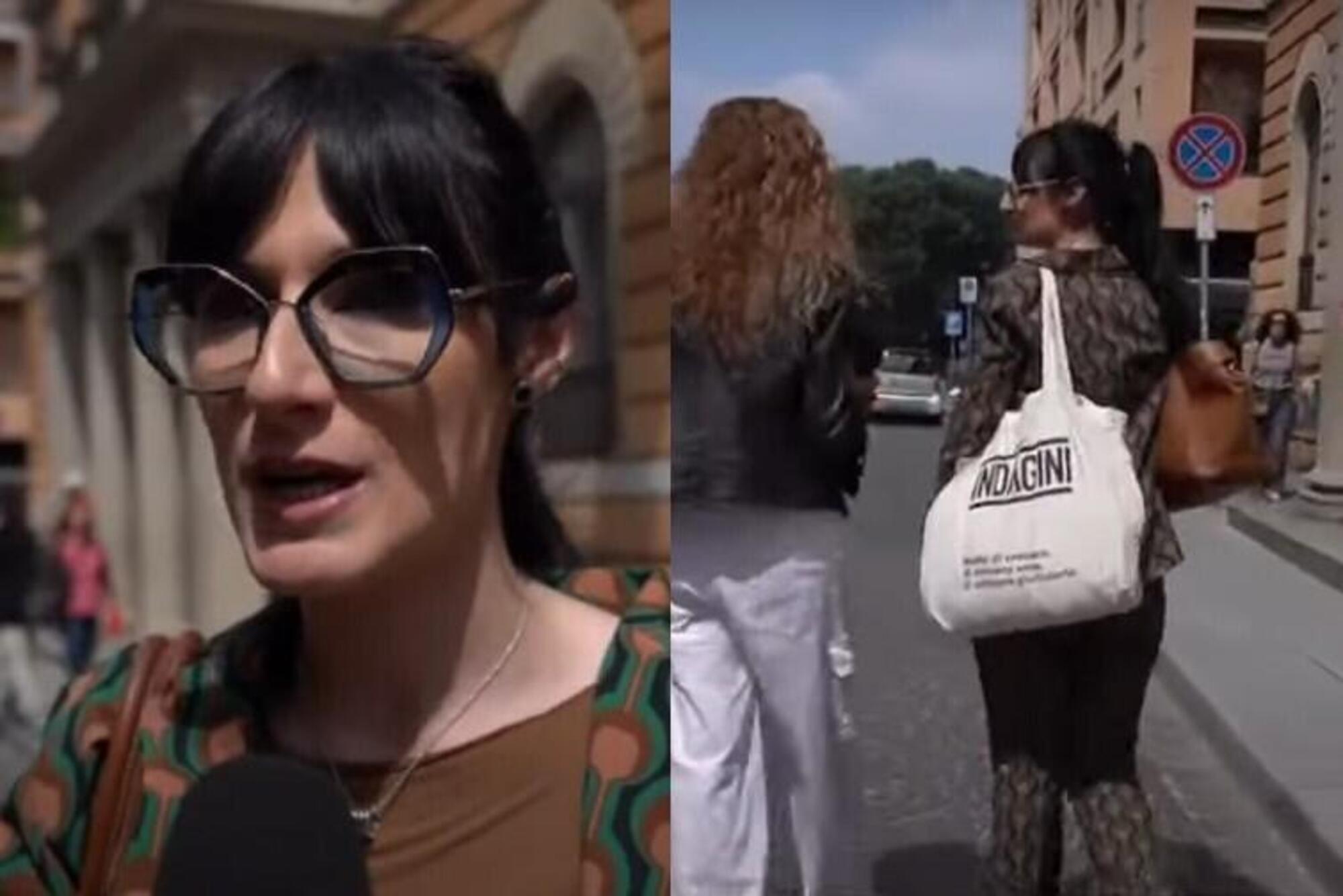 Angela Taccia con la borsa di Indagini di Stefano Nazzi