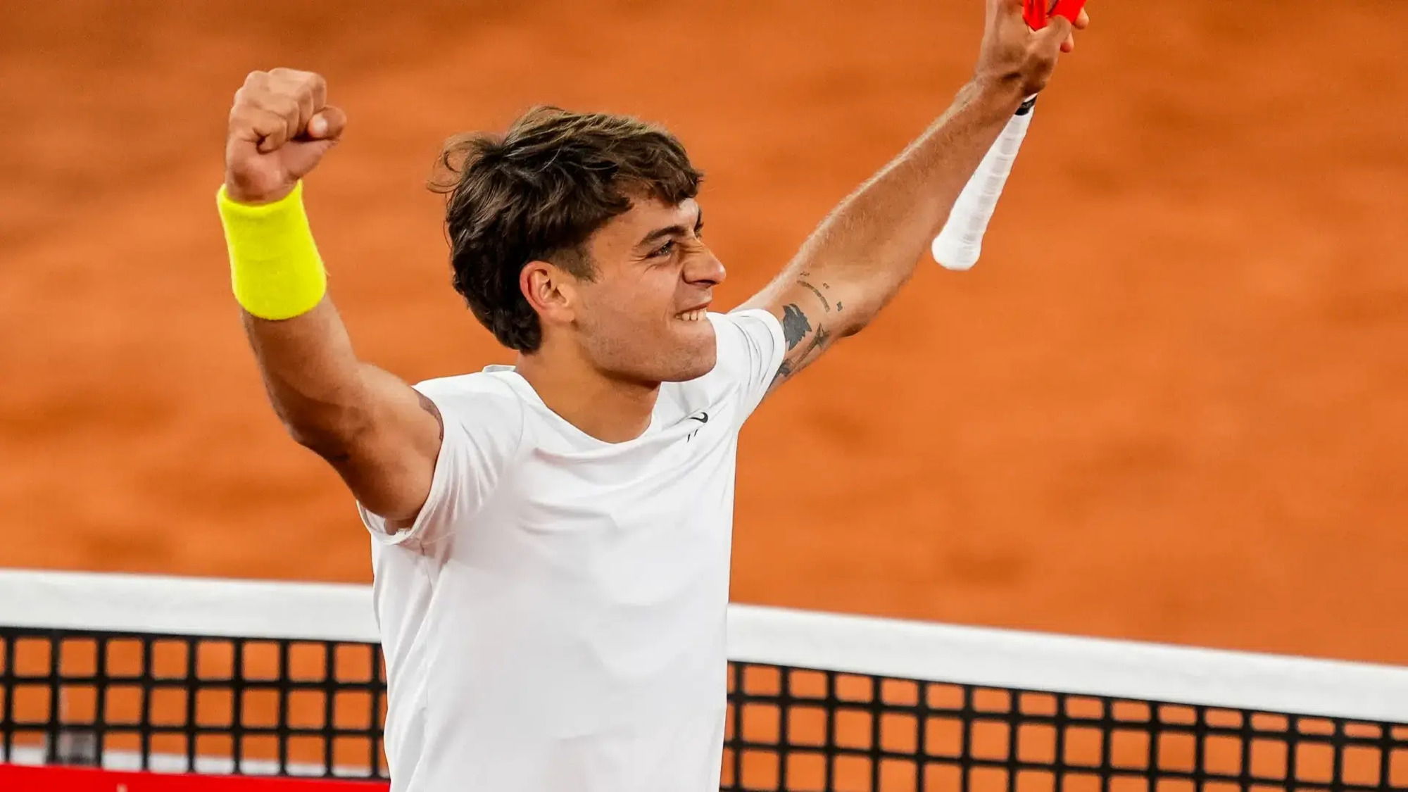 Flavio Cobolli conquista la finale di Amburgo