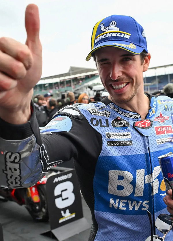 Un sabato a Silverstone per scommettere su Alex Marquez campione: &quot;Chiudevo tutte le porte a Marc, poi ho visto che avevo 3&quot; di vantaggio&quot;