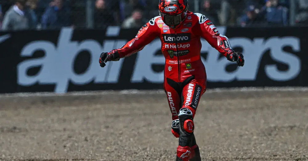 Ma quale arreso e sconfitto? Pecco Bagnaia &egrave; solo realista e ha capito che Marc Marquez pu&ograve; essere l&rsquo;unico alleato: &ldquo;Lui &egrave; molto bravo e riesce a nascondere il problema&rdquo;