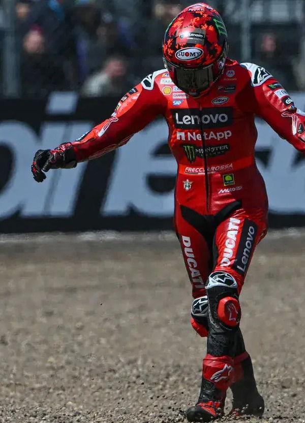 Ma quale arreso e sconfitto? Pecco Bagnaia &egrave; solo realista e ha capito che Marc Marquez pu&ograve; essere l&rsquo;unico alleato...