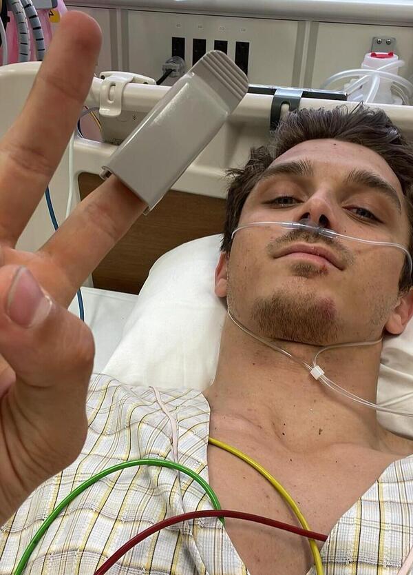Brutto infortunio per Luca Marini: fratture e uno pneumotorace dopo un incidente con la Honda CBR a Suzuka