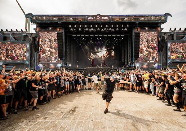 Con l&#039;estate siete pronti al grande imbroglio dei concerti? &Egrave; colpa di dynamic pricing e secondary ticketing, ma anche i musicisti tacciono: ecco perch&eacute; i live dividono invece di unire...