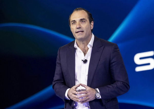 Stellantis, con il nuovo l&#039;ad Antonio Filosa, riscopre il metodo Marchionne: e nasce un Master universitario in sua memoria