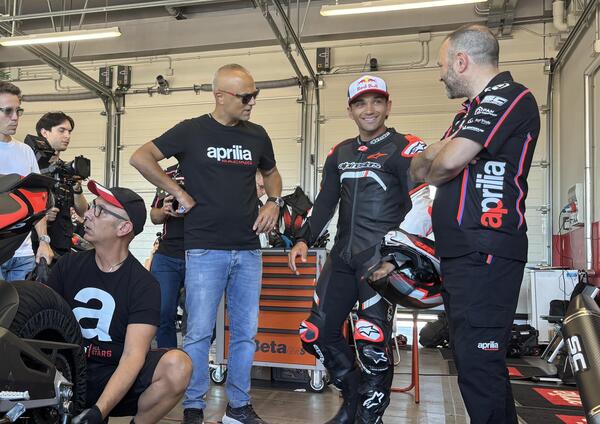 S&igrave;, Jorge Mart&iacute;n &egrave; tornato a guidare l&#039;Aprilia senza la sua tuta: ecco perch&eacute; la sorpresa del N1 a Misano &egrave; una grande notizia per la MotoGP [GALLERY]