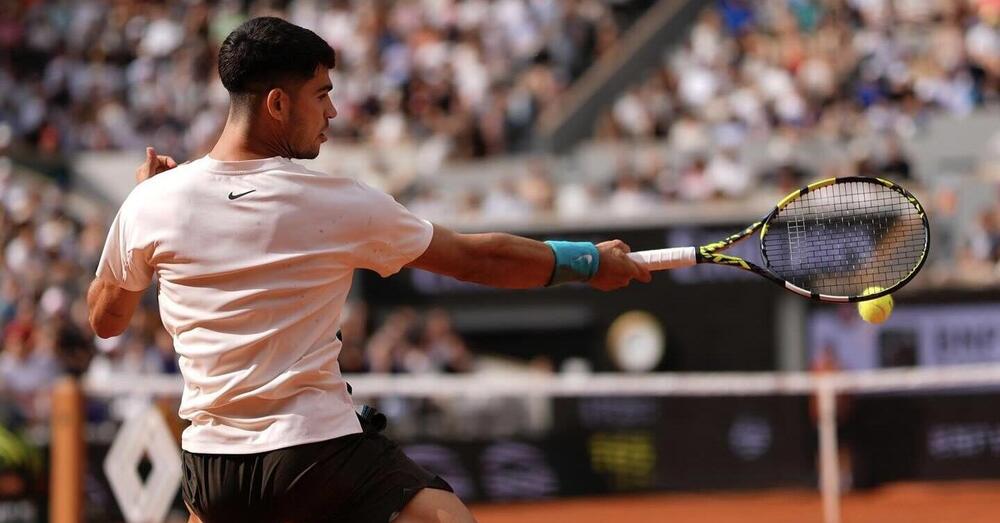[VIDEO] Il meraviglioso fair play di Carlos Alcaraz al Roland Garros ci fa capire come la bellezza del Tennis sia nelle sue mani