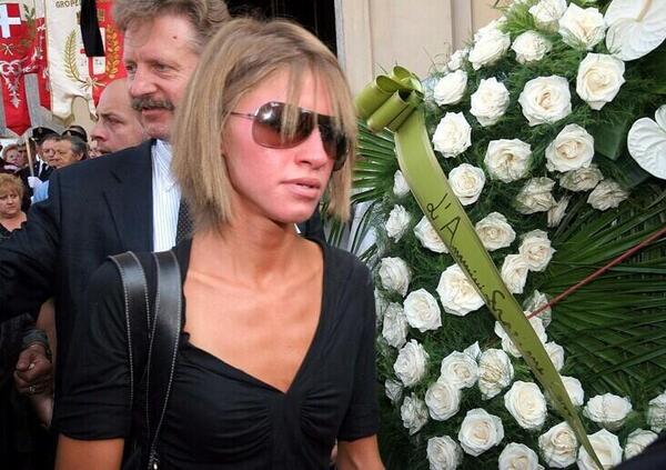 Omicidio Poggi, LA TELEFONATA FANTASMA: Stefania Cappa ha davvero chiamato pi&ugrave; volte Chiara prima della sua morte? Perch&eacute; i tabulati del fratello Marco non sono stati acquisiti? E la difesa di Andrea Sempio&hellip;