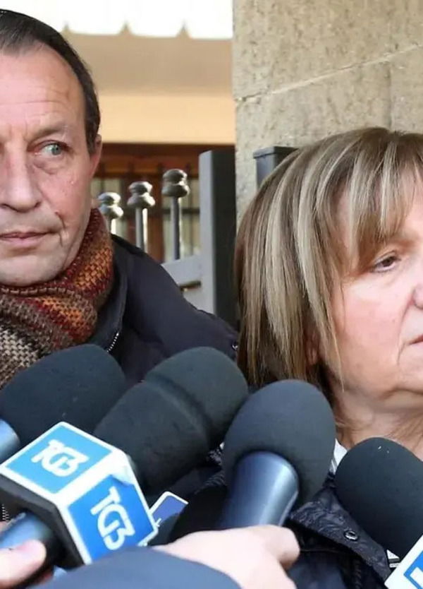 Omicidio Poggi, i genitori di Chiara: &ldquo;Ecco dov&#039;&egrave; la borsetta&rdquo;. E sullo scandalo sessuale dicono che...