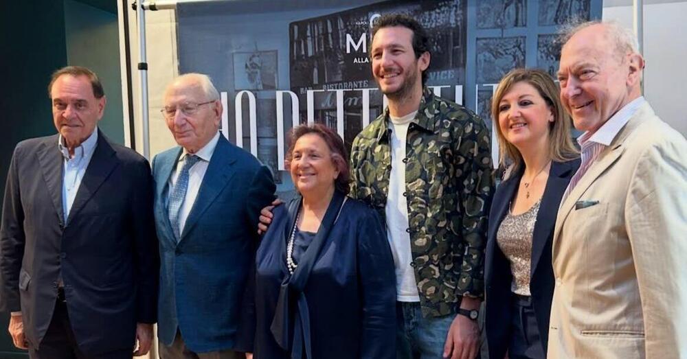 Ma com&rsquo;&egrave; il ristorante &ldquo;Mim&igrave; alla Ferrovia&rdquo; di Napoli (quello dei vip, da Maradona a Katy Perry)? Una storia d&rsquo;amore (da documentario) tra famiglia Giugliano e cucina partenopea. E come si mangia? Tra &rsquo;o puparuolo mbuttunato e le bruschette...
