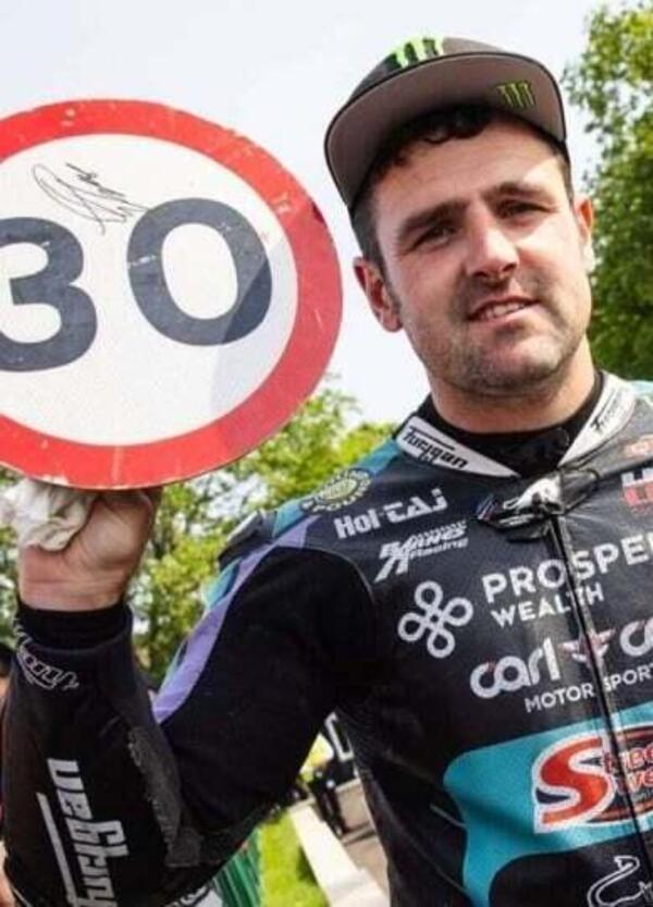 Se cantare &ldquo;ho visto Maradona&rdquo; non vi basta, leggete cosa ha fatto Michael Dunlop al TT 2025 con la Ducati...