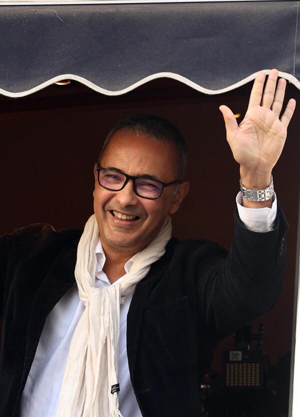 Lo scrittore Daoud rischia di essere arrestato in Italia per aver criticato il regime islamico? 