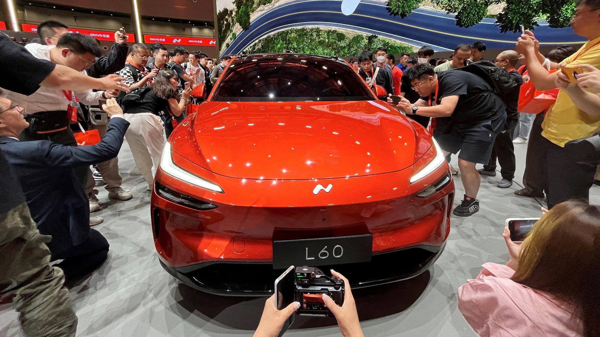 Davvero le auto cinesi ci spiano?