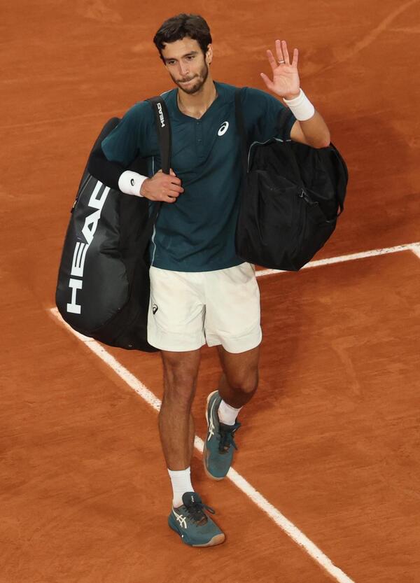 MUSETTI KO, ritiro al Roland Garros. Ma cosa succede a Lorenzo contro Alcaraz? Non &egrave; la prima volta