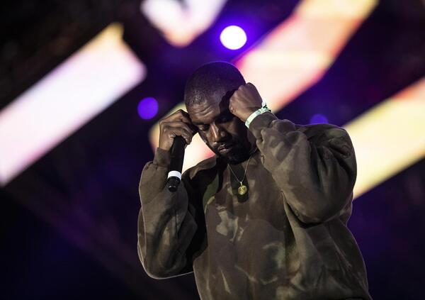 Ma davvero Kanye West &egrave; nazista? No, forse &egrave; solo un abile manipolatore e ci percula tutti