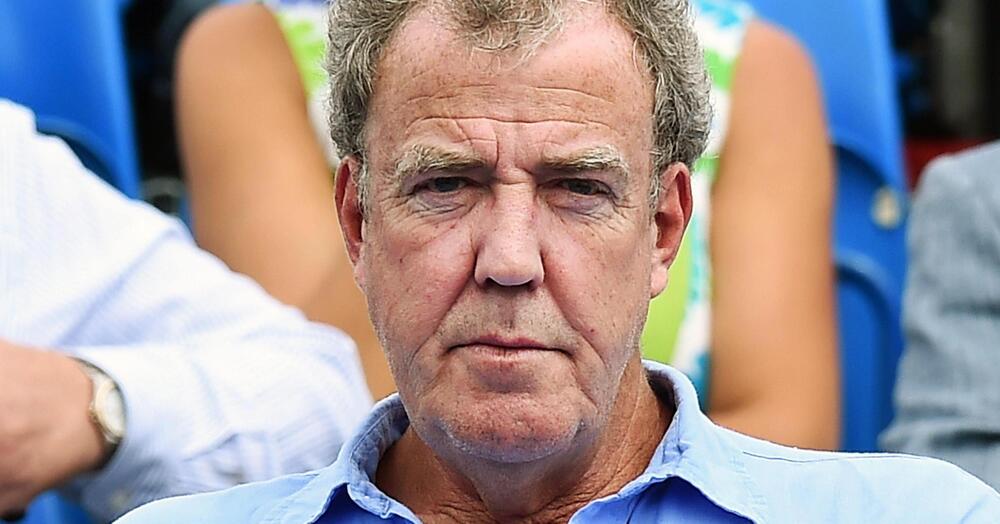 COME STA CLARKSON? &ldquo;Meglio un controllo alla prostata che essere morti&rdquo;. E sulla crisi abitativa fa un appello alle &ldquo;vere vittime&rdquo;. Spoiler, non sono persone