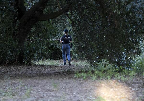 ORRORE A ROMA, ma che &egrave; successo a villa Pamphili? Bimba e donna (madre e figlia dell&#039;Est?) trovate morte. C&rsquo;&egrave; un unico assassino? E l&#039;&ldquo;ipotesi clochard&rdquo;...