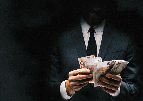 VI LAMENTATE, MA SIETE DEI LADRI! Il 60% degli italiani non paga le tasse e queste categorie sono le pi&ugrave; &quot;inaffidabili&quot;: ristoratori, albergatori e farmacisti. Tutti i dati di un paese fallito (anche moralmente)