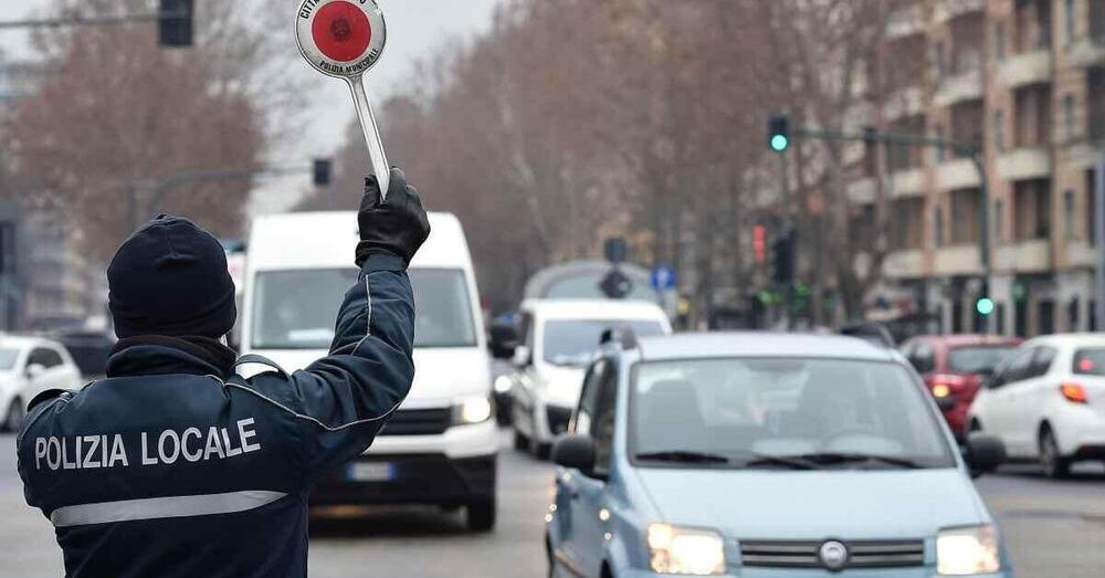 Addio alle auto diesel Euro 5: da ottobre un milione di italiani a piedi. Ma sapete chi paga la rottamazione? E soprattutto: chi non ha soldi per cambiare?