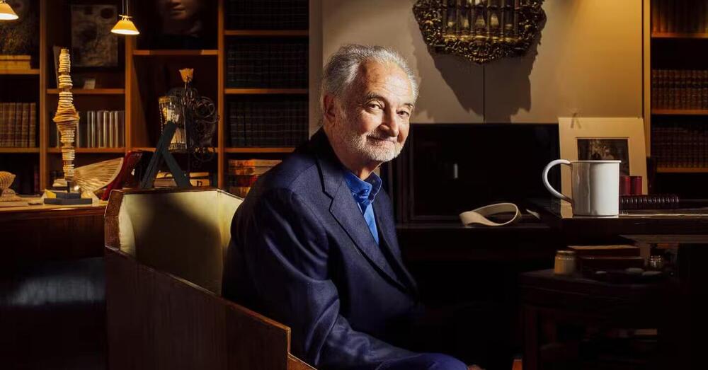 Abbiamo letto &ldquo;Conoscenza o barbarie&rdquo; di Jaques Attali, l&rsquo;intellettuale che prevede il futuro: ma com&rsquo;&egrave;? L&rsquo;ANTIDOTO A TUTTO, anche alla crisi della scuola italiana, tra prove invalsi, poco senso critico, zero investimenti (Meloni, ci sei?) e&hellip;