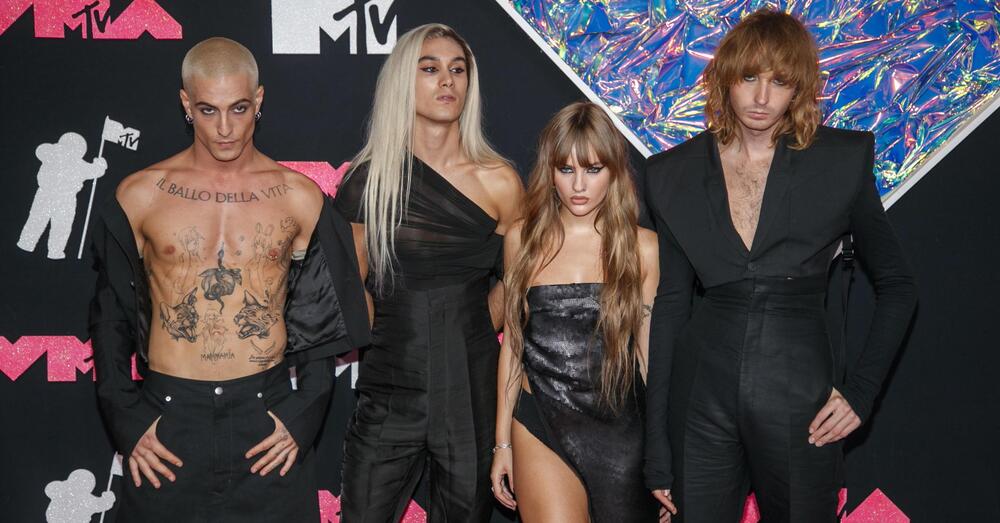 MAMMAMIA CHE CONTI. Maneskin in crisi finanziaria? I ricavi della societ&agrave; di Damiano David e soci, Empire srl, sono crollati. Ma perch&eacute;?