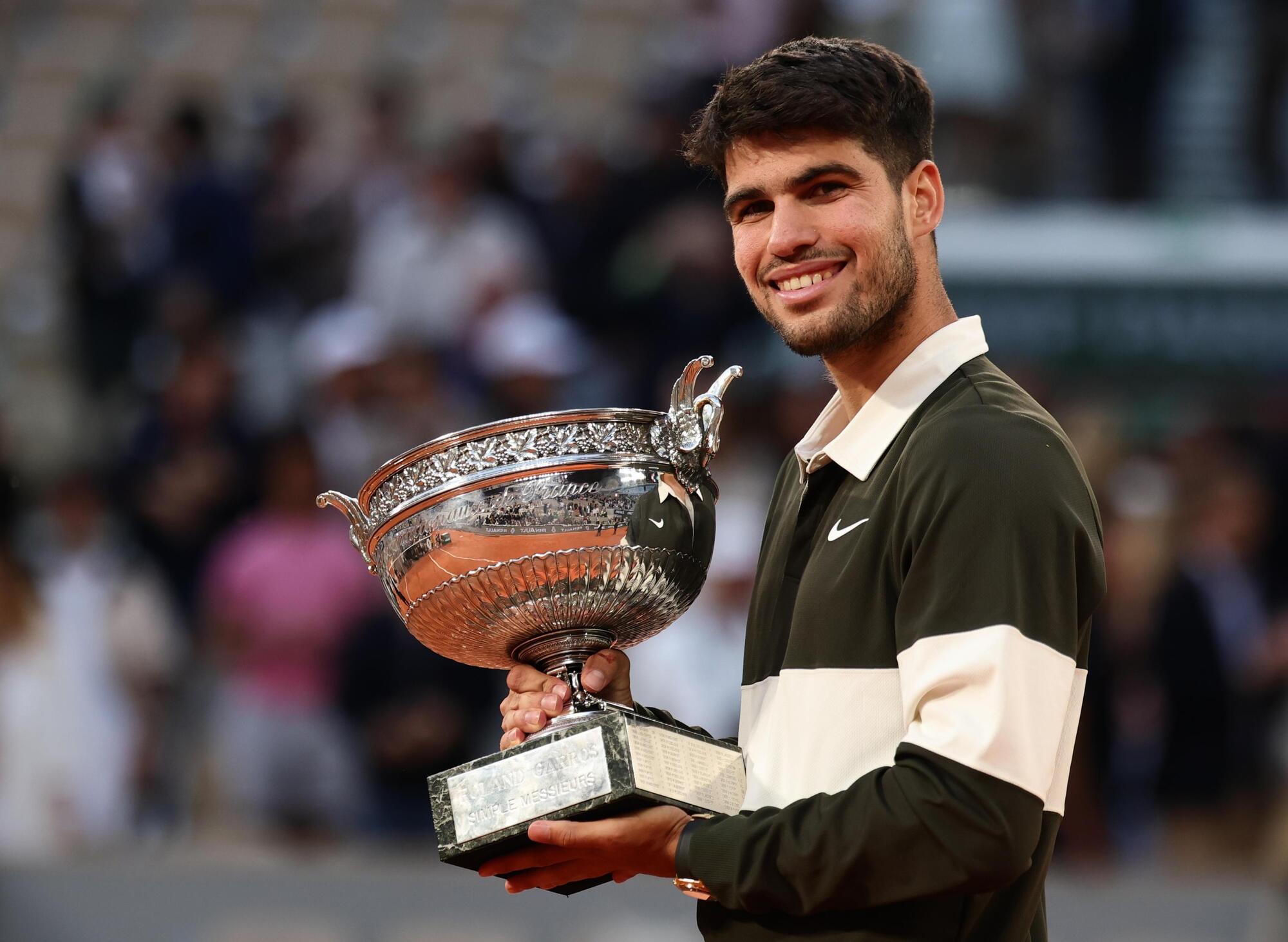 Alcaraz trionfa al Roland Garros