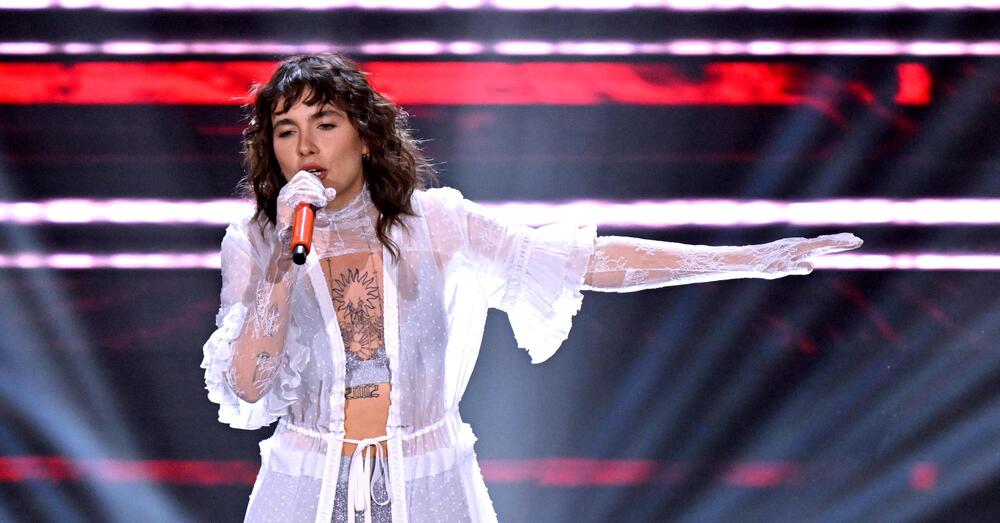 MADAME CONTRO TUTTI: &ldquo;Lasciate in pace l&rsquo;espressione artistica, basta intasarla di mer*a&rdquo;. Il suo &egrave; un manifesto contro l&rsquo;industria della musica usa e getta e vi spieghiamo perch&eacute;&hellip;