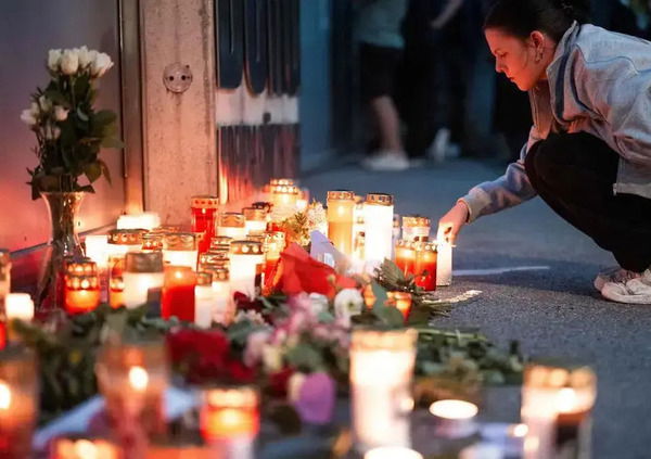 PORTO D&#039;ARMI FACILE? FA UNA STRAGE! Chi &egrave; Artur, &quot;fantasma&quot; tornato a scuola a vendicarsi