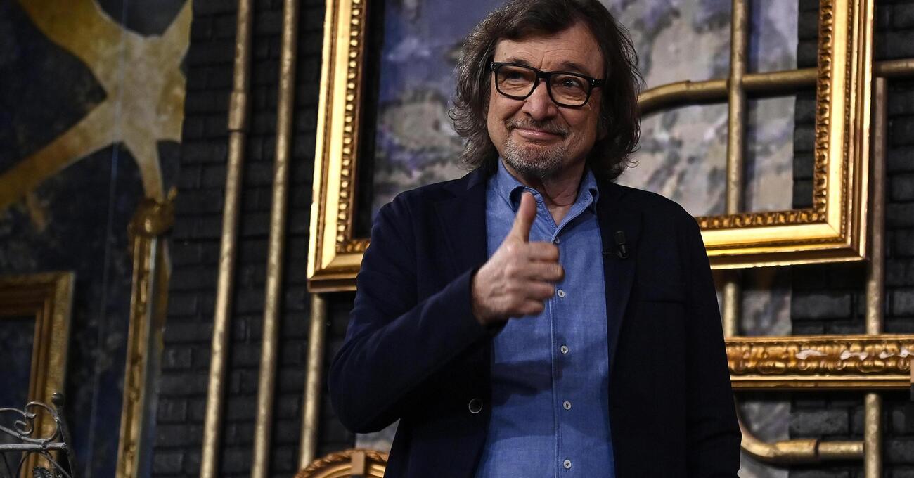 RICCIONE vs RIMINI, chi vince la &quot;guerra&quot; del turismo? Claudio Cecchetto: &ldquo;Linus o Gerry Scotti? Cambia testimonial, ma non il prodotto&rdquo;. Tour che saltano? &ldquo;Questione economica&rdquo;. E sui biglietti dei concerti a 10 euro: &ldquo;Come i last minute sugli aerei&hellip;&rdquo;