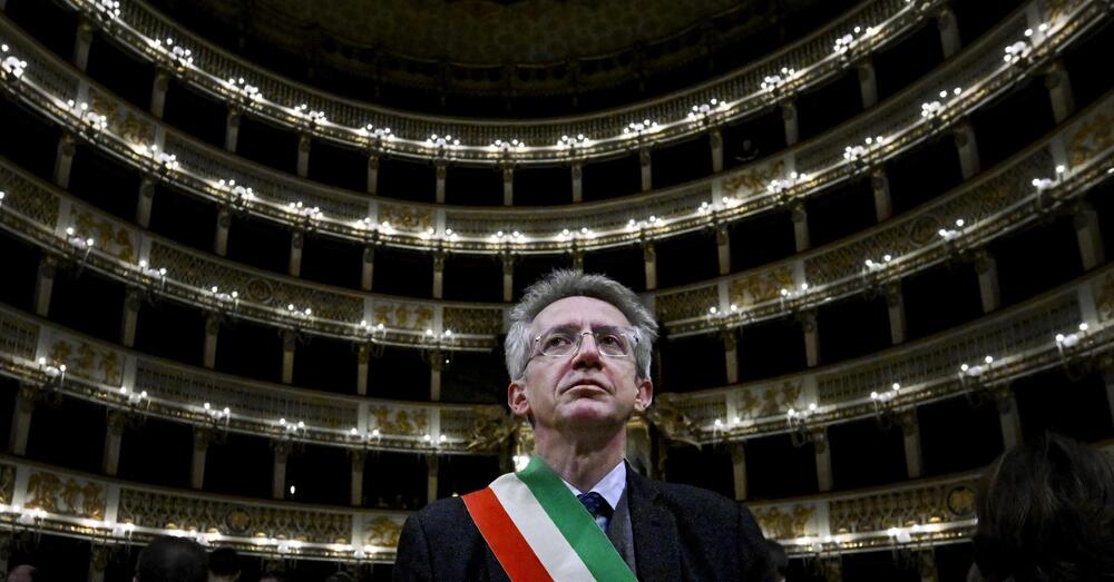 COMMISSIONE DI INCHIESTA SUL TEATRO SAN CARLO: il comune di Napoli convoca la Direttrice Spedaliere e il sindaco Manfredi, ma si presenteranno? Ecco tutte le domande che dovranno fargli: dal figlio assunto come regista agli spettacoli senza permessi e&hellip;