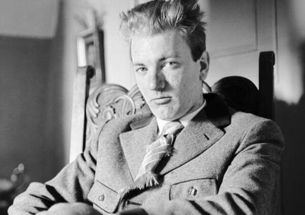 Cosa succede a stare vicini a un genio musicale? Ce lo spiega &ldquo;Il soccombente&rdquo; di Thomas Bernhard: un romanzo vertiginoso che ci porta nel cuore della mediocrit&agrave;. Ecco perch&eacute; dovreste leggerlo