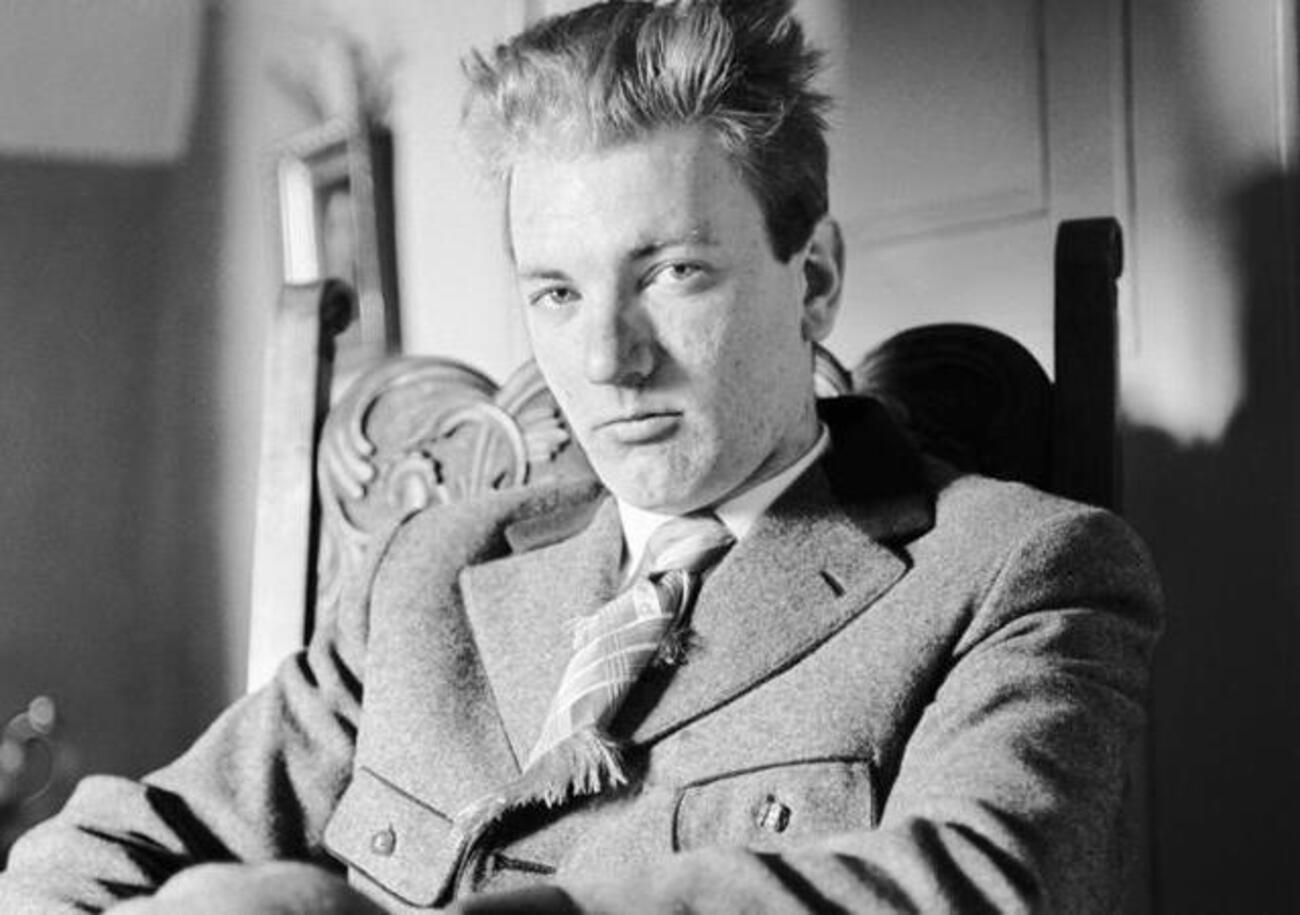 Abbiamo letto &ldquo;Il soccombente&rdquo;, libro di Thomas Bernhard, ma com&rsquo;&egrave;? Un romanzo vertiginoso che ci porta nel cuore della mediocrit&agrave;. Ecco cosa succede a stare accanto a un genio musicale