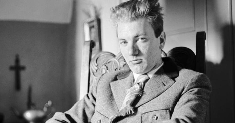 Abbiamo letto &ldquo;Il soccombente&rdquo; di Thomas Bernhard: ma com&rsquo;&egrave;? Un romanzo vertiginoso che ci porta nel cuore della mediocrit&agrave;. Ecco cosa succede a stare accanto a un genio musicale