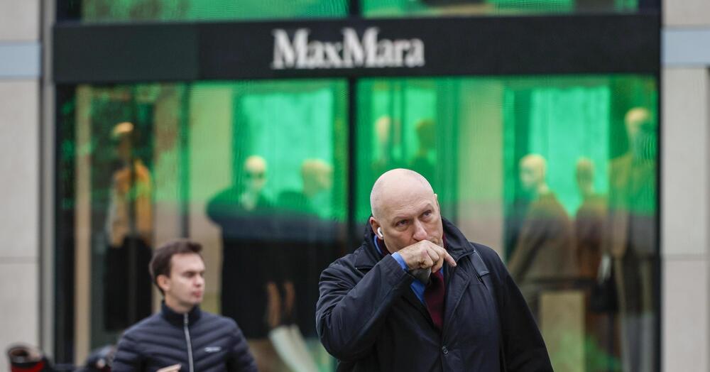 MAD MAX MARA? &ldquo;Ci chiamano mucche da mungere&rdquo;: dietro il lusso di Max Mara ci sono oppressione, degrado e insulti alle lavoratrici