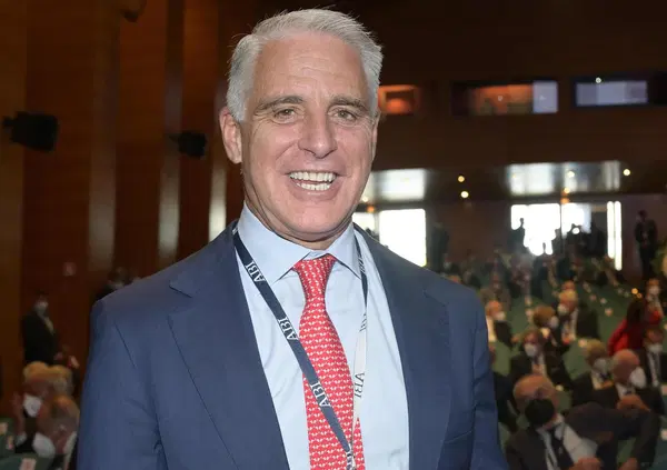 La strategia di Orcel (UniCredit)? Sbancare il risiko a suon di sentenze? Ecco perch&eacute; la scalata a Banco Bpm &egrave; una sfida a poker, tra tribunali e Golden Power