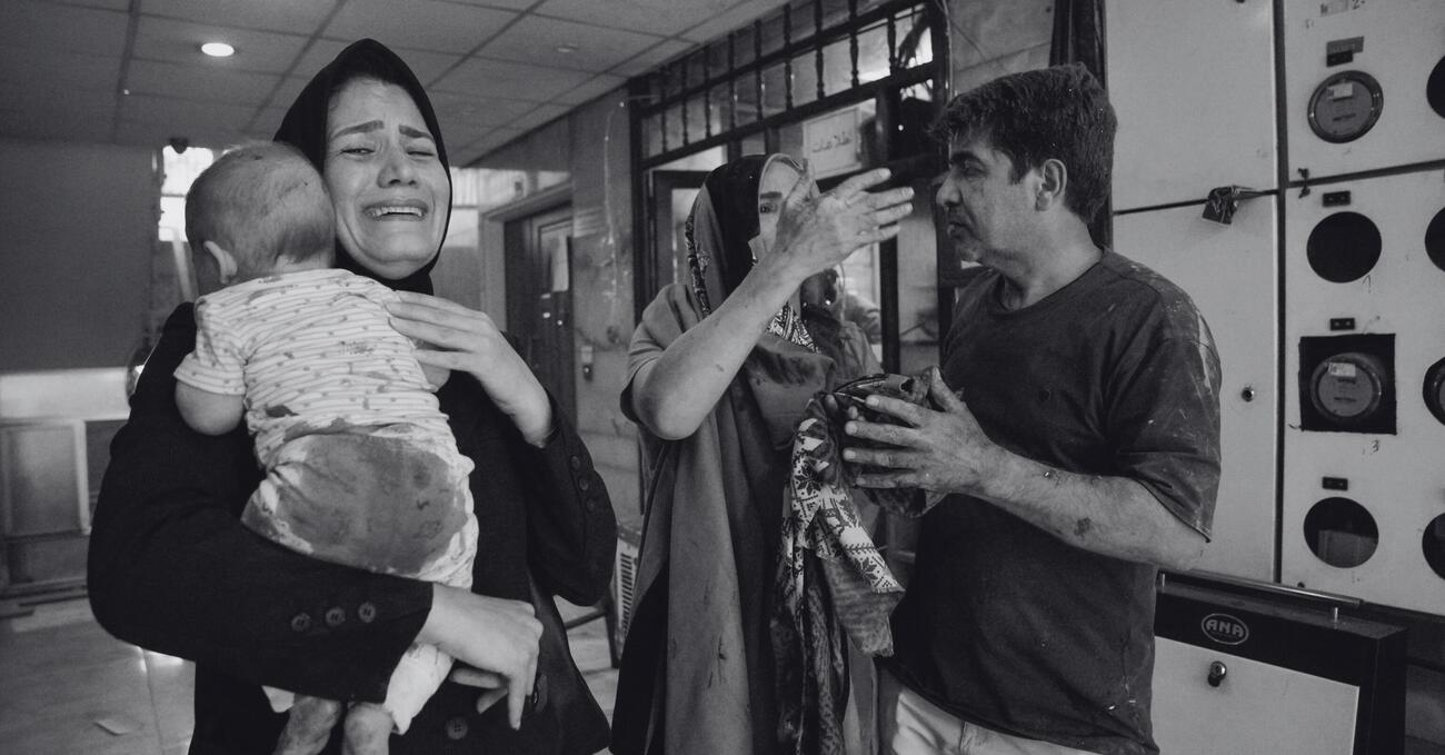 IL PARADOSSO DELLA GUERRA: &ldquo;L&rsquo;Iran &egrave; il Paese con il secondo giacimento di petrolio al mondo ma i cittadini non trovano la benzina per fuggire&rdquo;. Parla l&rsquo;attivista Pegah Moshir Pour: &ldquo;Quando ero piccola ci insegnavano a odiare Israele ma&hellip;&rdquo;