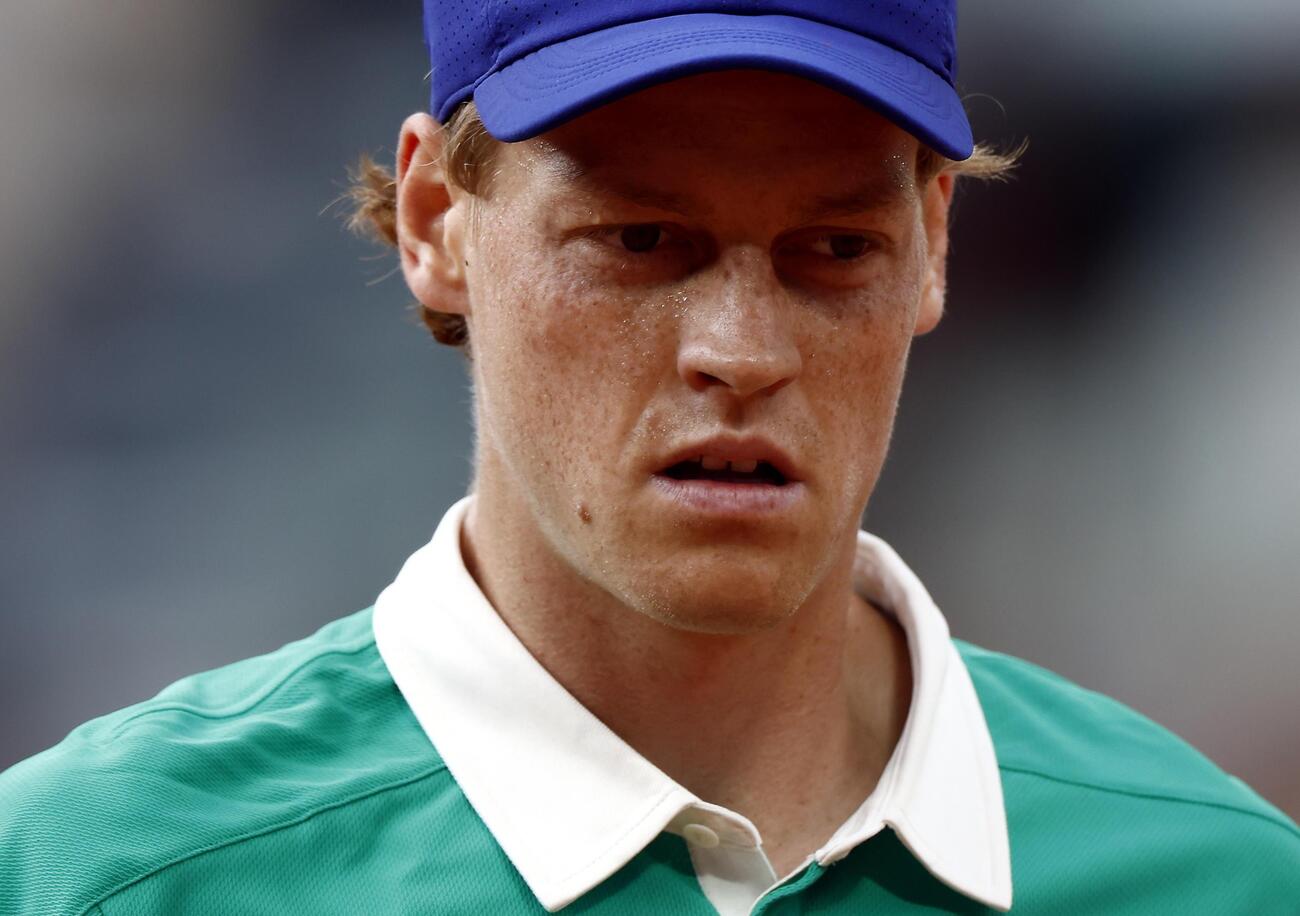 ATP HALLE, ACHTUNG: Sinner e Sonego gi&agrave; ko. Doppio shock azzurro al debutto sull&#039;erba: dopo il rientro dal doping &egrave; &ldquo;crisi&rdquo; per Jannik o ci sta?