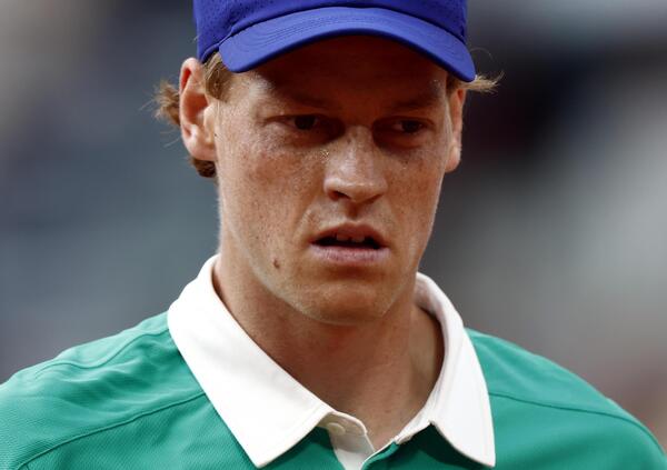 ATP HALLE, ACHTUNG: Sinner e Sonego gi&agrave; ko. Doppio shock azzurro al debutto sull&#039;erba: dopo il rientro dal doping &egrave; &ldquo;crisi&rdquo; per Jannik o ci sta?