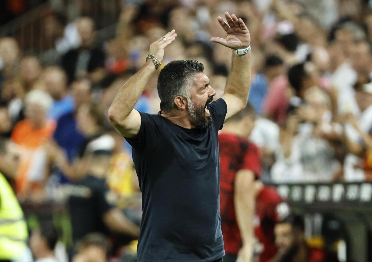 Scanzi, Gattuso, i carciofi della Nazionale e Gravina: &ldquo;Magari questi travestiti da calciatori impareranno&rdquo;. Ma cosa pensa di Ringhio? &ldquo;Simpaticissimo (soprattutto quando sfancula Salvini)&rdquo;
