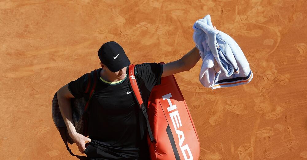MONTECARLO? IN LISTA NERA. &Egrave; per questo che Djokovic se ne va? E cosa faranno ora Sinner e gli altri con la residenza nel Principato di Monaco, da Verstappen e Hamilton a Musetti e Berrettini?