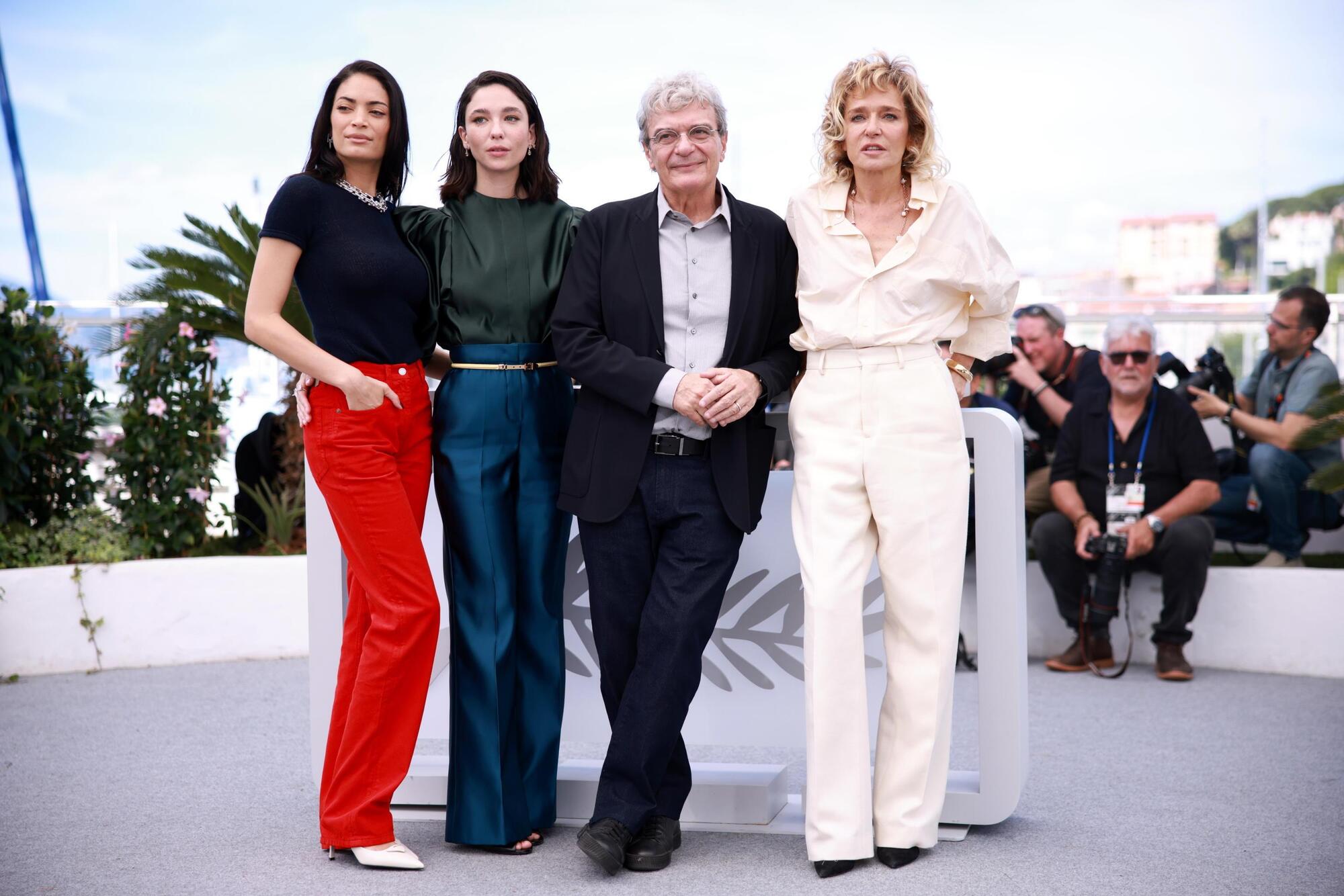Elodie, Matilda De Angelis, Mario Martone e Valeria Golino