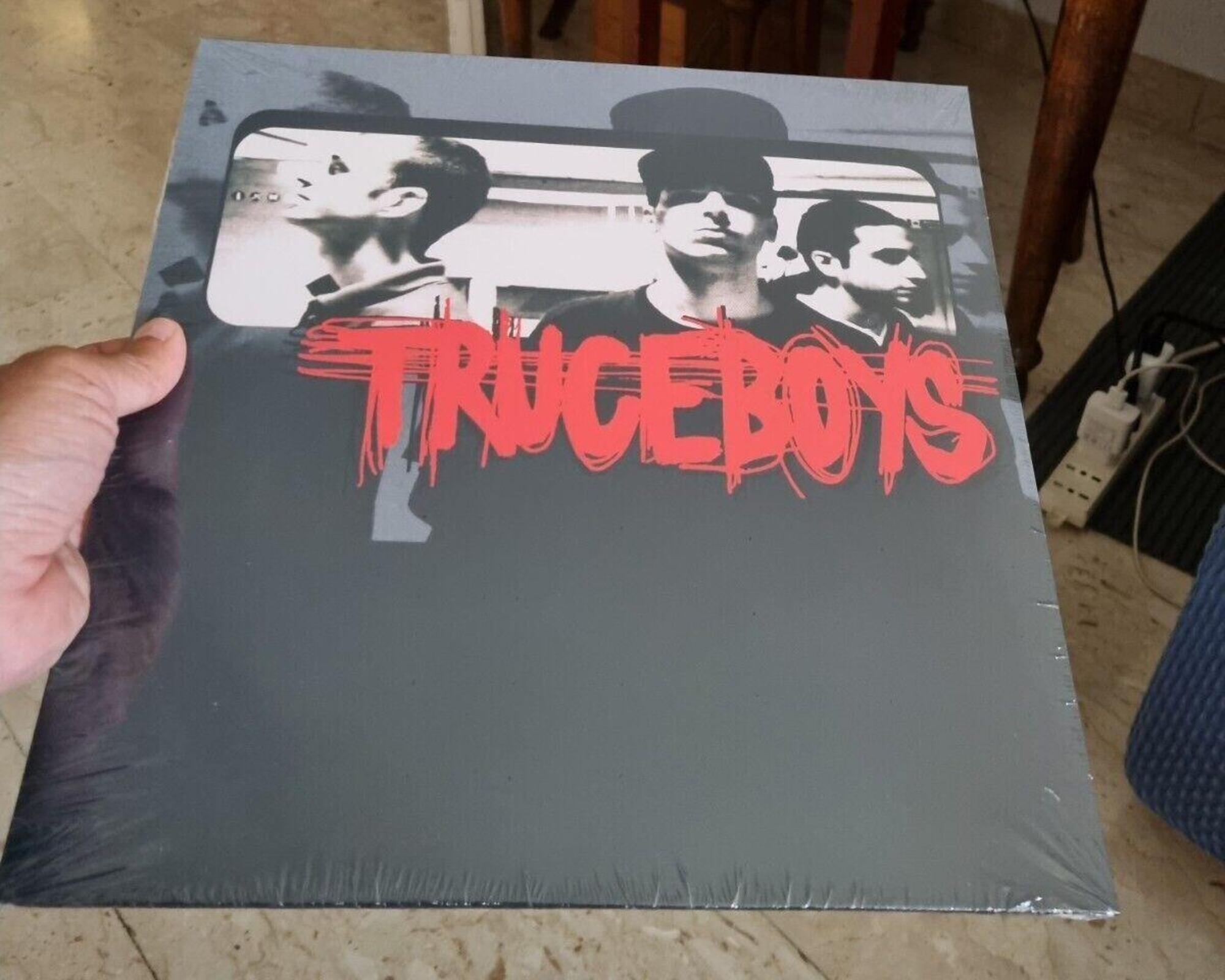 I Truce Boys