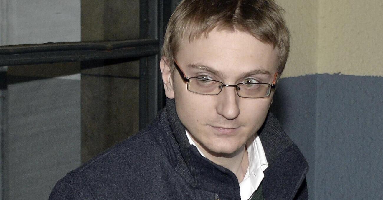 Omicidio Chiara Poggi, NIENTE SANGUE SULLE IMPRONTE MA IL DNA? &ldquo;Per leccare l&rsquo;interno del Fruttolo ci vorrebbe la lingua di Star Trek&rdquo;. Cold case o serie crime? Blackout in laboratorio durante le analisi: ecco cosa &egrave; emerso dalla spazzatura&hellip;