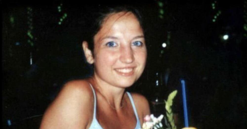Omicidio Chiara Poggi, TRACCIA DA DEFINIRE sul brick di t&egrave;. La difesa di Sempio si oppone alle analisi delle impronte su reperti? Ecco il commento di Roberta Bruzzone a Ore 14