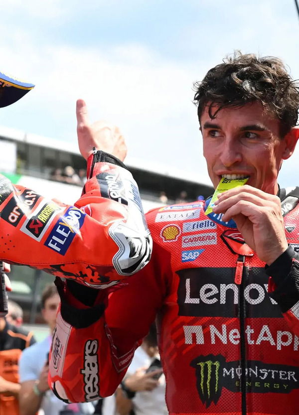 Marc Marquez, cos&igrave; non ci fai capire nulla: &quot;Vincere al Mugello sarebbe una sorpresa&quot;. Poi punzecchia Pecco Bagnaia...