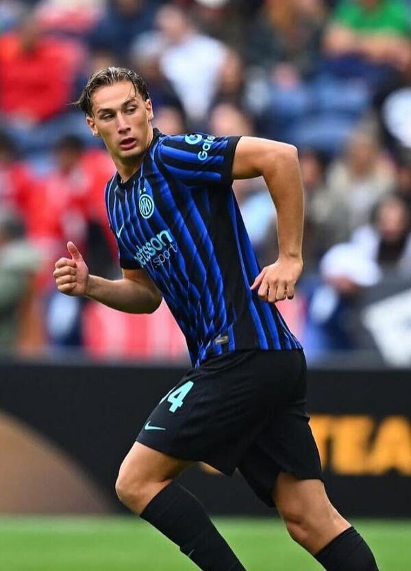 Ma quanto &egrave; bella la storia di Pio Esposito all&rsquo;Inter? Dopo 11 anni di interismo vero, con Chivu il giocatore bambino &egrave;...