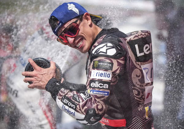 Le 93 di Marc Marquez al Mugello come una coltellata al Mondiale: &quot;I fischi? Li ha subiti anche Alex, ma lui di sbagliato ha solo il cognome&quot;