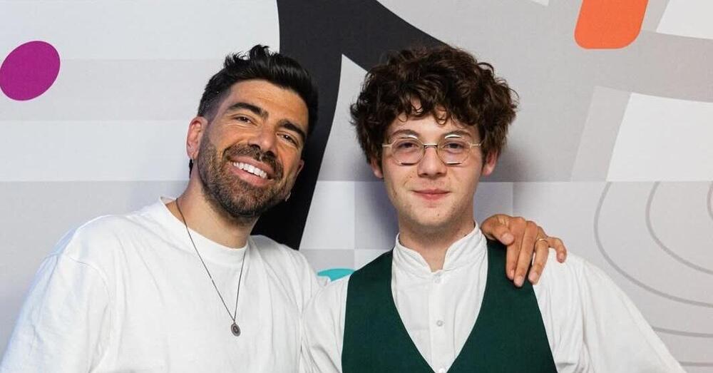 Edoardo Prati al Basement asfalta gli haters: &ldquo;Non sono un intellettuale. Distruggo la cultura? Voi cosa fate?&rdquo;. Fabio Fazio? &ldquo;Il mio sogno da bambino&rdquo;, Vasco Rossi che lo segue sui social, le sigarette a 13 anni e i vestiti&hellip;