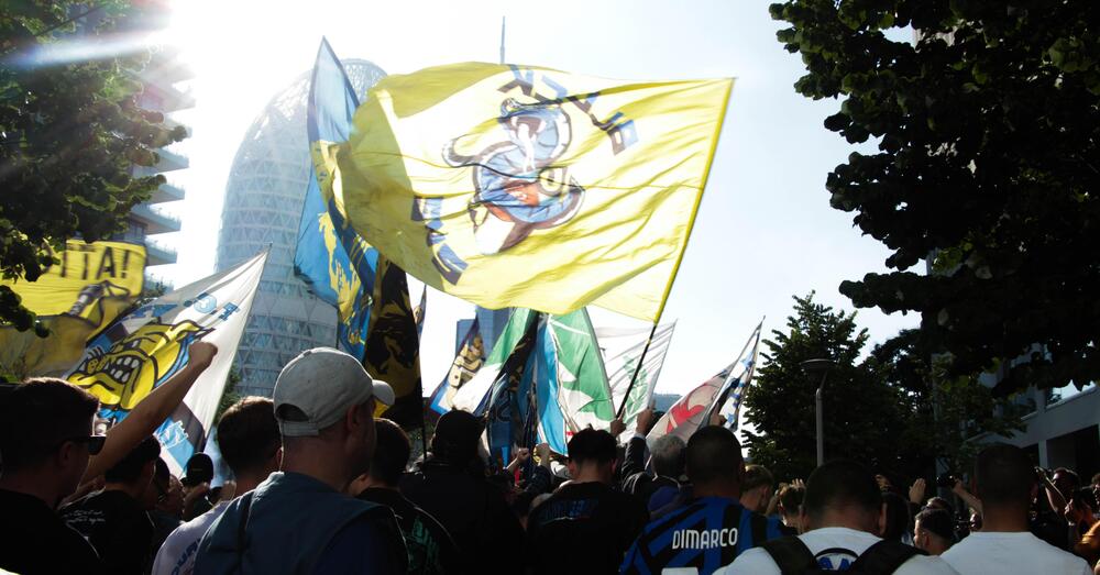 Caso ultras, alla festa degli Irriducibili uno striscione per Boiocchi con la famiglia presente: &ldquo;Lealt&agrave; e amicizia i nostri valori, Vittorio sempre nei nostri cuori&rdquo;. E dopo il racconto di Beretta si va verso il rito immediato a processo: ecco le novit&agrave;